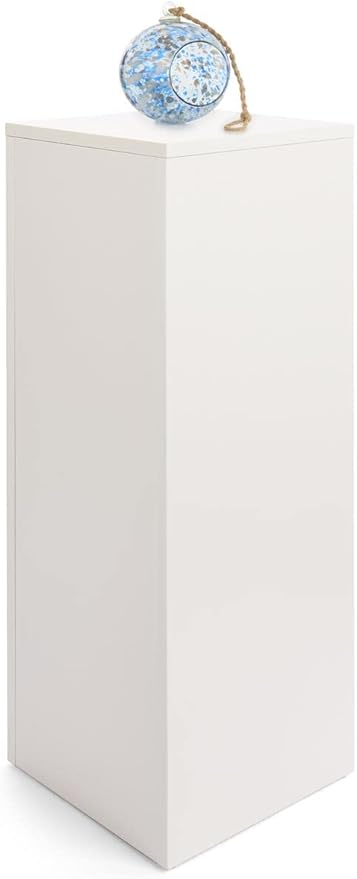 Displays2go, Rectangular Retail Store Pedestal, Laminated Particle Board & Melamine Construction – White Finish (WDCUBEWHT3)