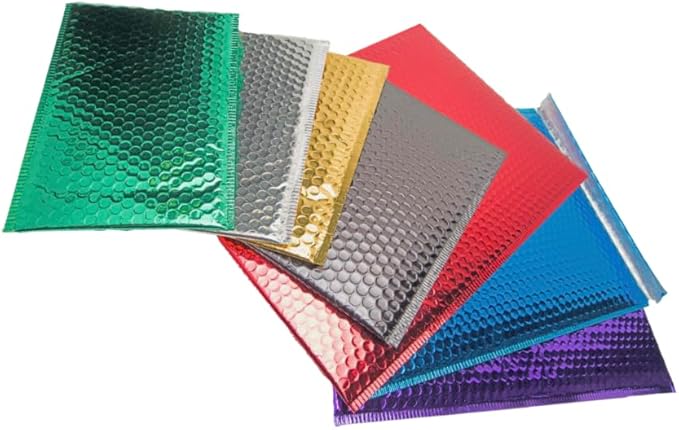 GGR Supplies Metallic Bubble Padded Envelope Mailers, 7.5 X 11 Inches, Waterproof Ultra Resistant Ideal For Packing, Shipping, and Storing. Pack of 25 (Red)