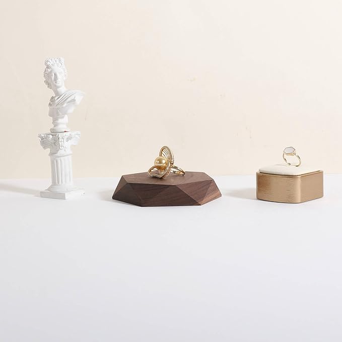 GemeShou single Walnut Jewelry display Tray for selling, Wooden hexagon display riser for jewelry, Jewelry retail shop display stand, photography props【Walnut Hexagon single Small】