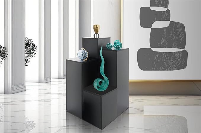 Displays2go Black Retail Display Pedestal with Collapsible Design – Black (WDCUBEBLK1)