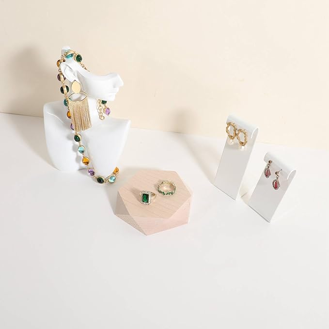 GemeShou single maple Jewelry display Tray for selling, Wooden hexagon display riser for jewelry, Jewelry retail shop display stand, photography props【maple Hexagon single Small】