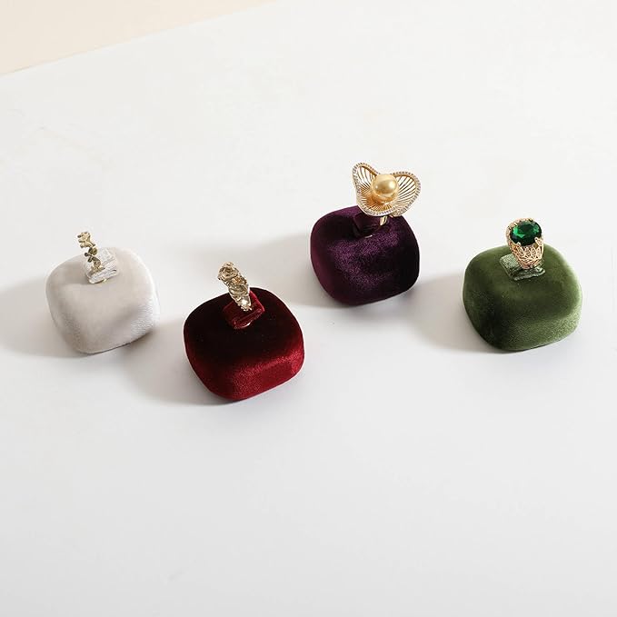 GemeShou Red Ring Display Stand for Jewelry, Velvet Single Ring Holder for selling, Cute Jewelry Display for Show【Red】