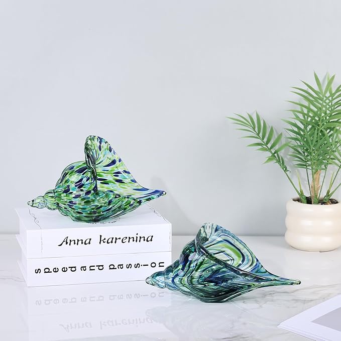 Hand-Blown Glass Conch Sculpture, Green sea Glass Art Shell Statue, Coastal-Themed Room Decor, Table Centerpiece and Cabinet-top Ornament, Creative sea Glass Conch Decoration and Display Piece.