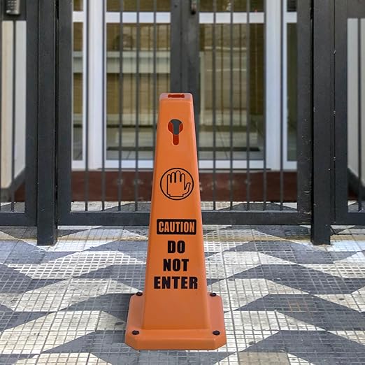 Plastic Traffic Cones, 4-Sided Message Cones, Road Safety Parking Cones, Standing Traffic Warning Signs for Cleaning Area, Garage, No Entry (4, Do Not Enter, Large)