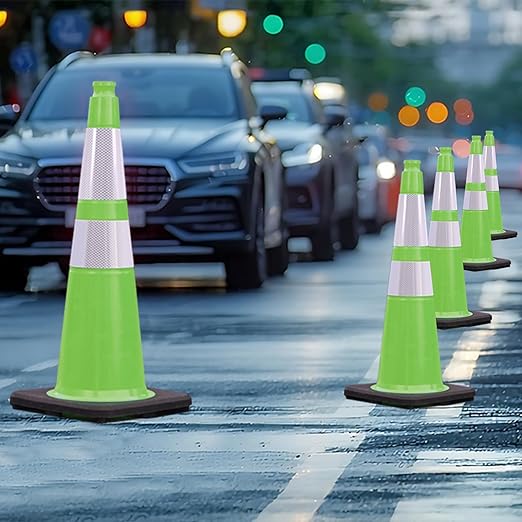 6 Pack 28 Inch Green Traffic Cones with Reflective Strips, Heavy Duty Black Base Cones for Outdoor Events, Driveways and Construction Zones (6, Green, 28 Inch)