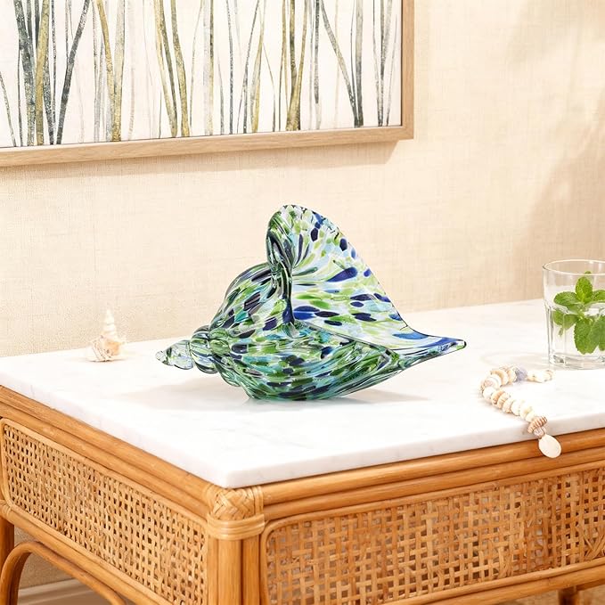 Hand-Blown Glass Conch Sculpture, Green sea Glass Art Shell Statue, Coastal-Themed Room Decor, Table Centerpiece and Cabinet-top Ornament, Creative sea Glass Conch Decoration and Display Piece.