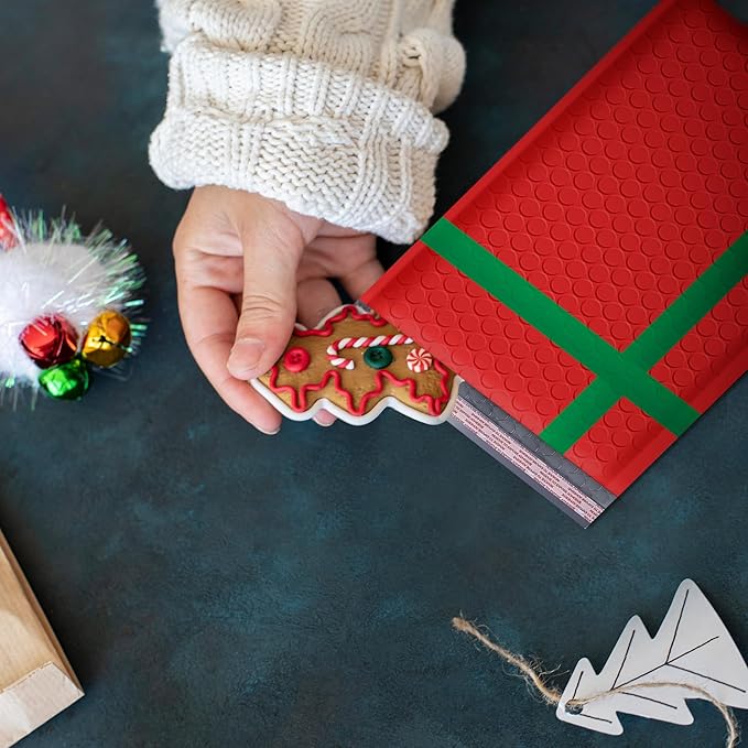 Christmas Poly Bubble Mailers | #2 Cushion Mailer, 8.5"x11" | Self Seal | Holiday Themed, Red Green Gift Packaging Envelope | Xmas Padded Envelopes | Shipping Bags Mailing Envelopes | 100 pack Bulk