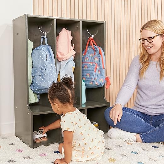 ECR4Kids Streamline 3-Section Toddler Coat Locker with Bench, Kids Furniture, Grey Wash